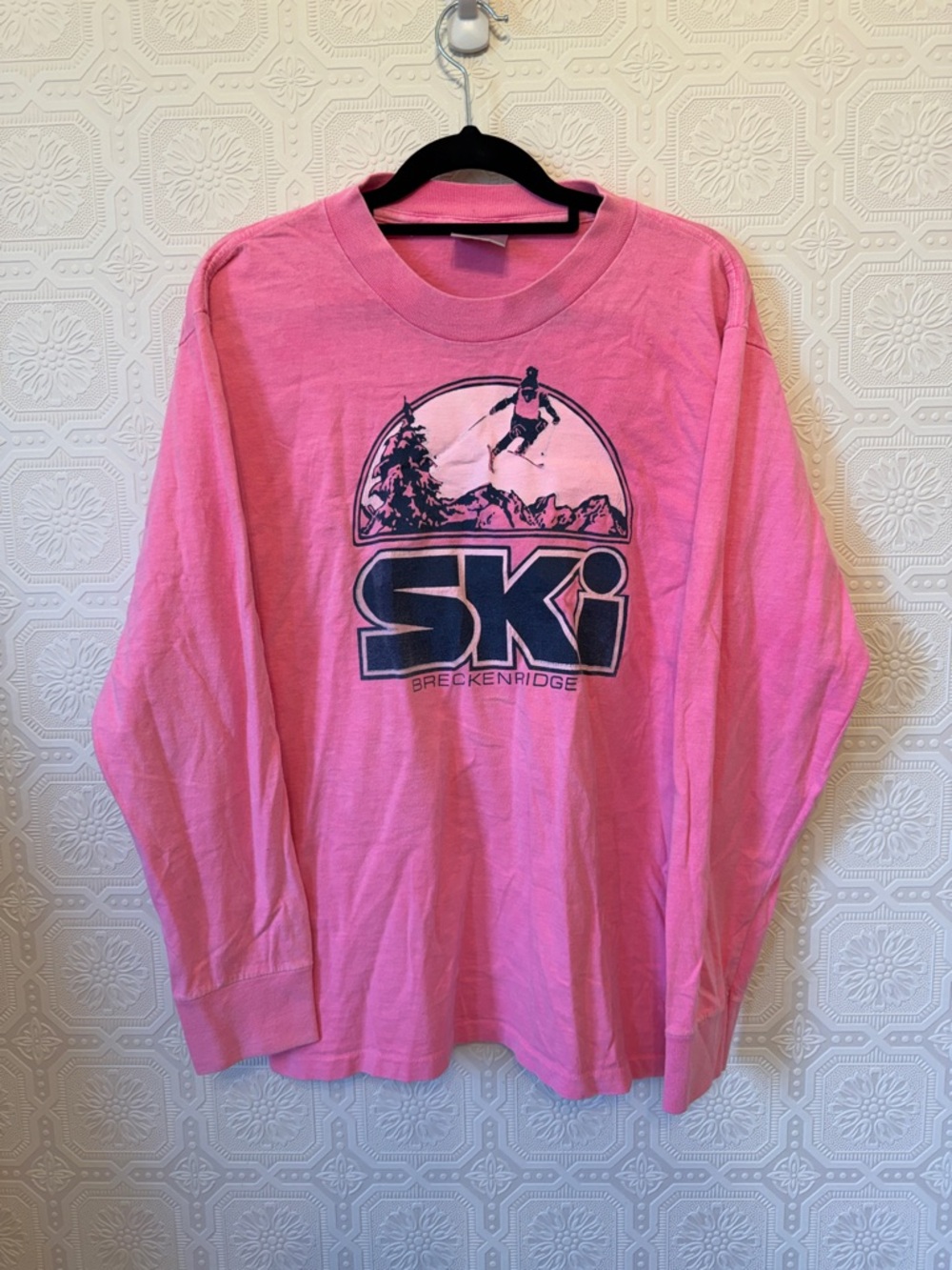 Vintage Ski Breckenridge Pink Ling Sleeve T-Shirt Size L